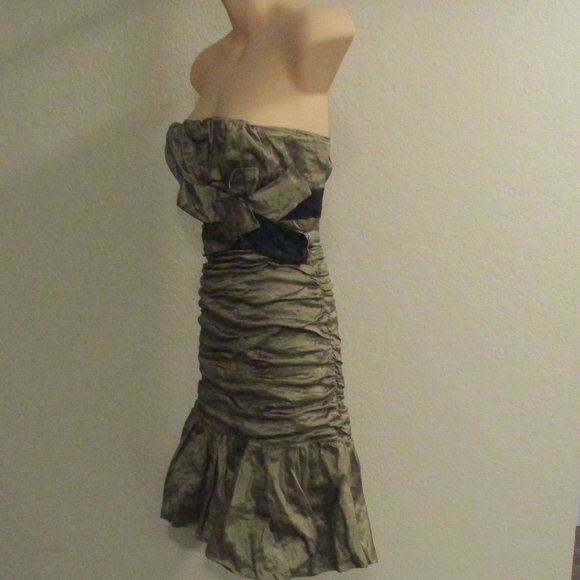 BCBG Gold Halter Mini Dress XS - Picture 3 of 8